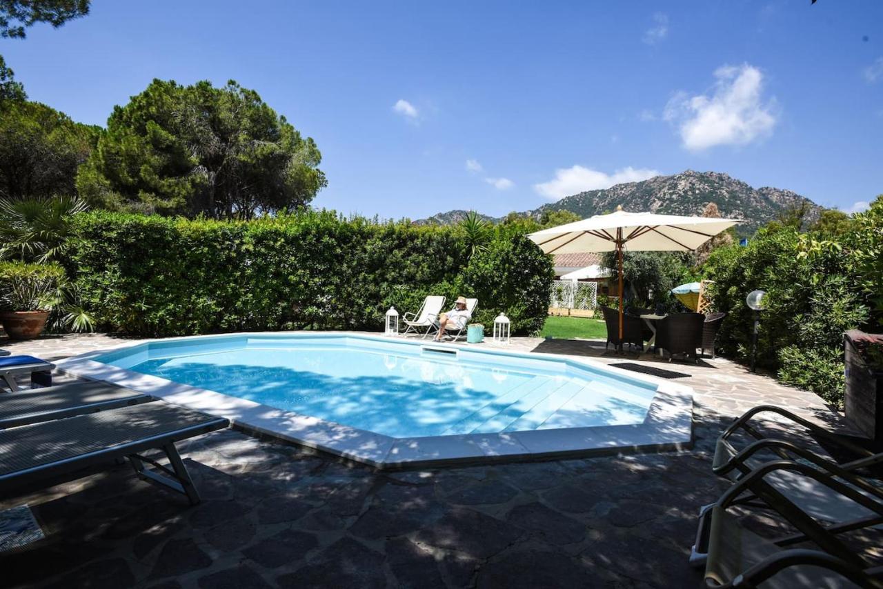 Jungle House - Pineta Is Morus Villa Santa Margherita di Pula Eksteriør billede