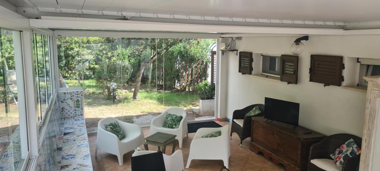 Jungle House - Pineta Is Morus Villa Santa Margherita di Pula Eksteriør billede
