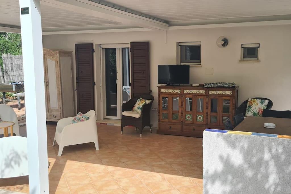 Jungle House - Pineta Is Morus Villa Santa Margherita di Pula Eksteriør billede