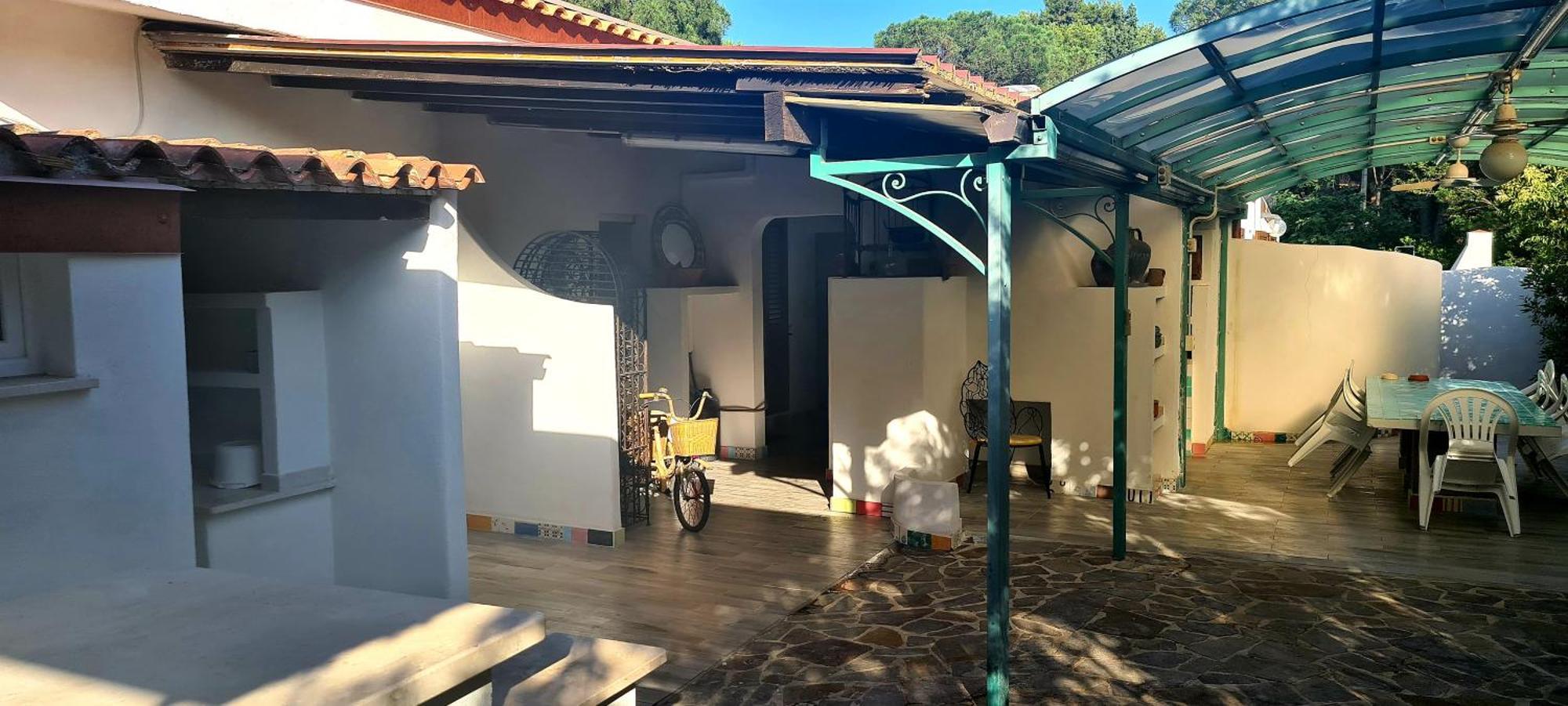 Jungle House - Pineta Is Morus Villa Santa Margherita di Pula Værelse billede