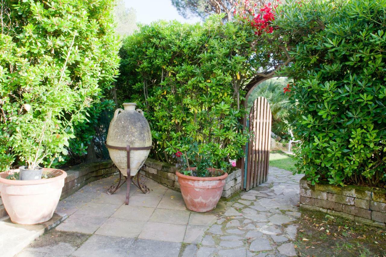 Jungle House - Pineta Is Morus Villa Santa Margherita di Pula Eksteriør billede