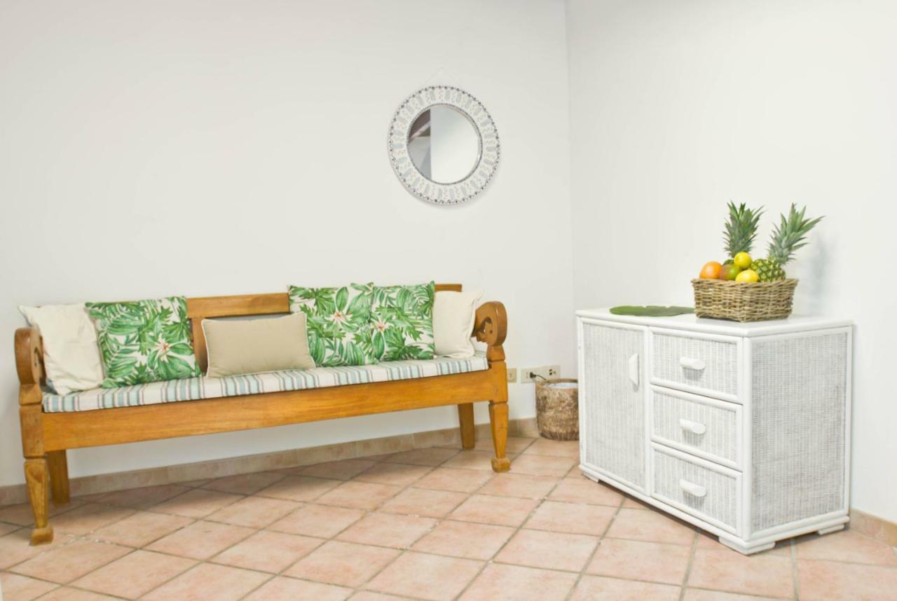 Jungle House - Pineta Is Morus Villa Santa Margherita di Pula Eksteriør billede